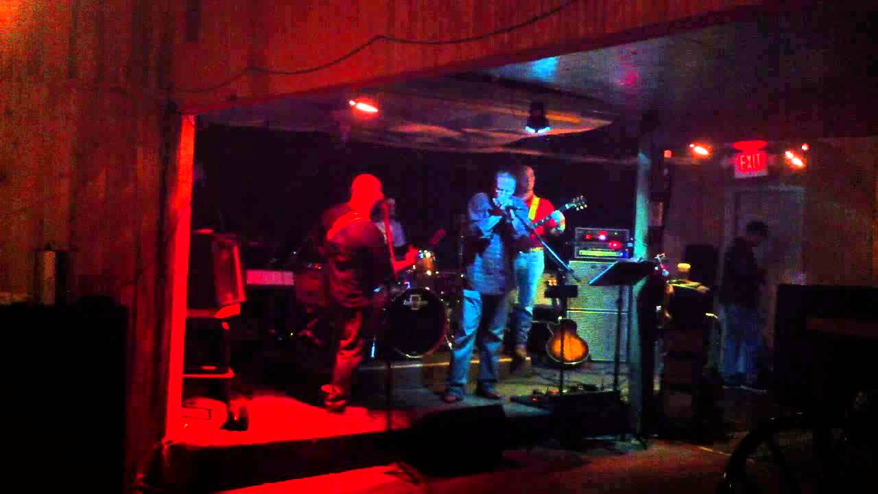 Tony Stephens with the Silvertongue Devils "Red House"