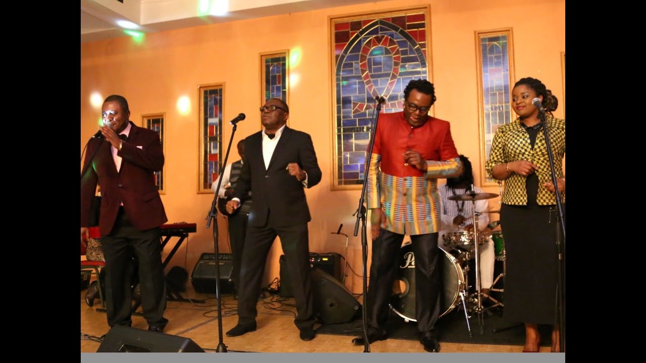 Bruno Bonyeme, JP BUSE, Ricardo LEMVO chantent TABU LEY Rochereau (Live) #2895BMJP