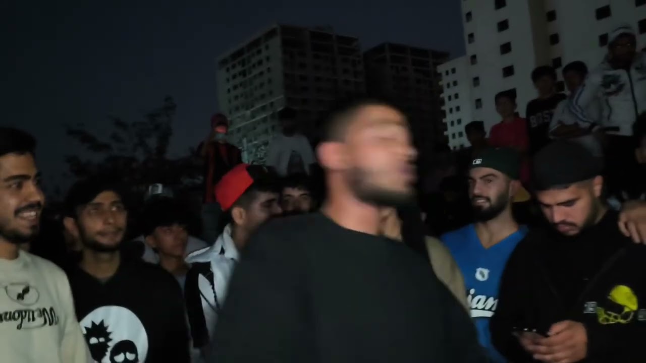 یکم بداهه بازی 