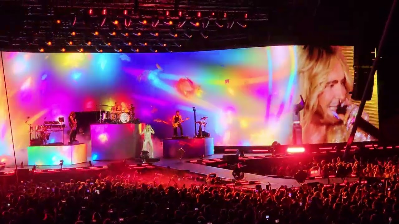 Colors of the Wind cover - Tokio Hotel (Live in Berlin 2025)