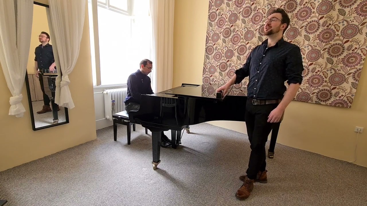 Bohuslav Martinů: Děvče z Moravy (Písničky na dvě stránky)