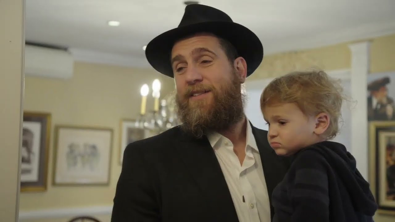 A Day In The Life of a Hasidic Family in Brooklyn!