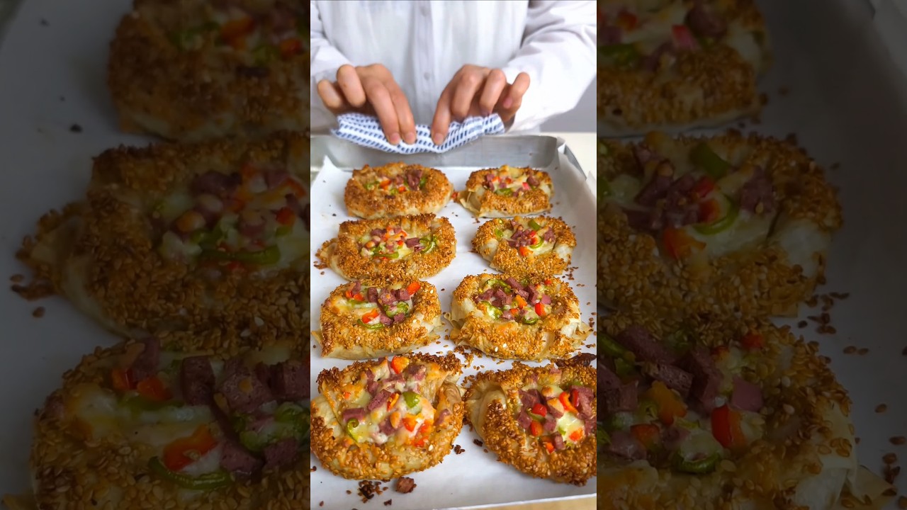 Bunu g&ouml;ren herkes tarifini istiyor! &Ccedil;ıtır Susamlı Yufka Pizza!