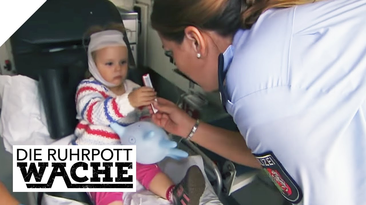 Hasserfüllte Menschen auf Spielplatz: Katja Wolf schreitet ein | Die Ruhrpottwache | SAT.1 TV