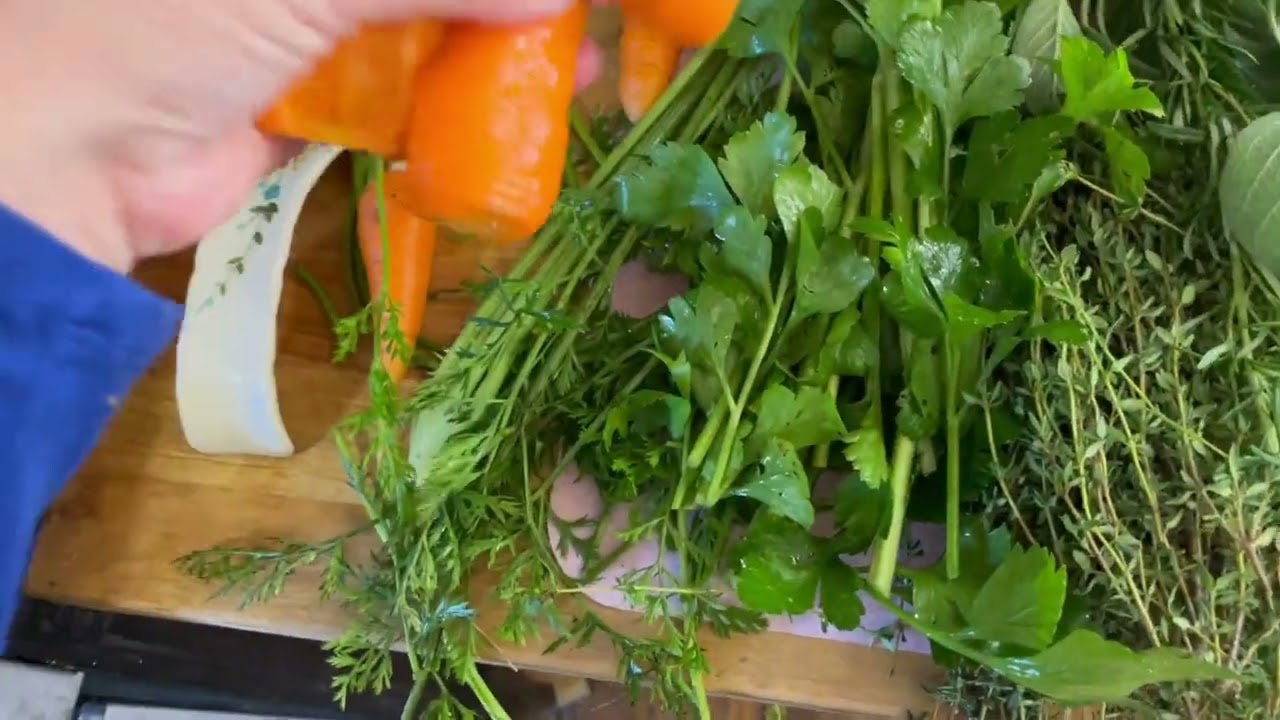 How to Make Rabbit Bone Broth