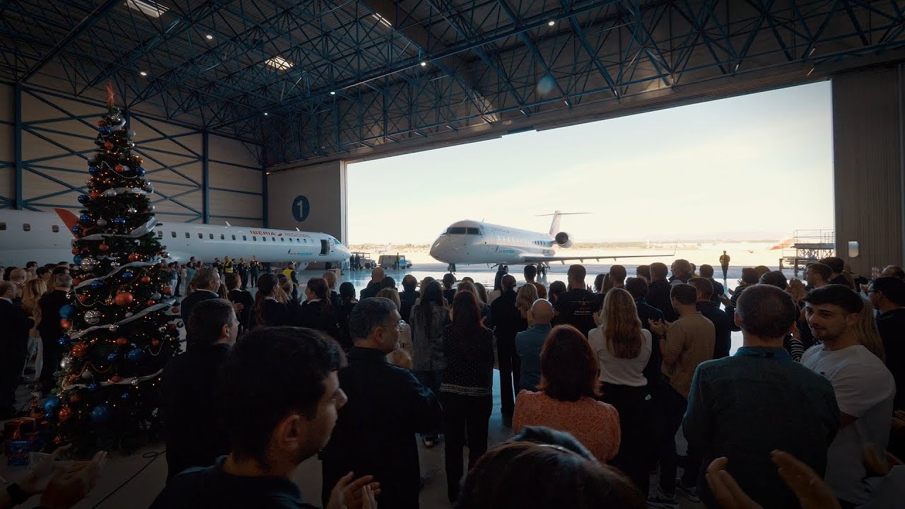 Thank you for trusting them, thank you for flying with us - Air Nostrum Christmas 2025