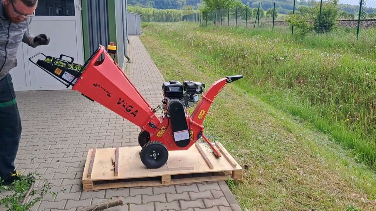 Drtič / štěpkovač VeGA CH1065