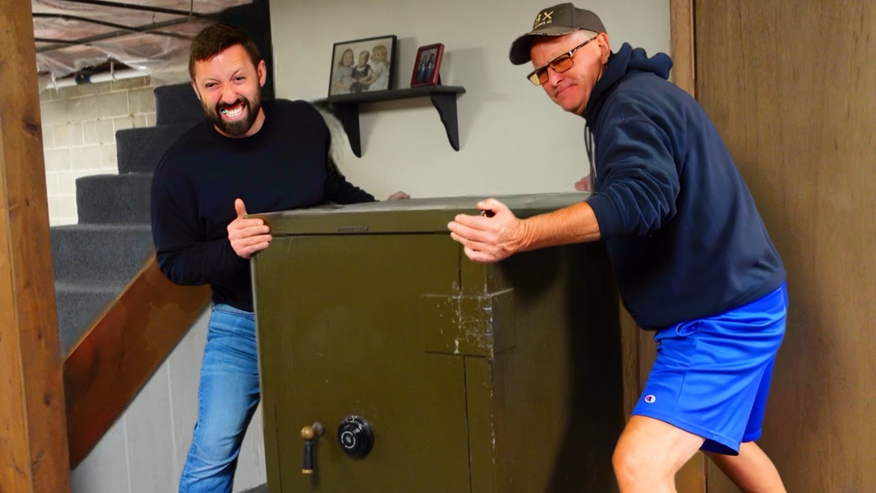 Psycho Dad and BigBrudda move a 700 lb Safe