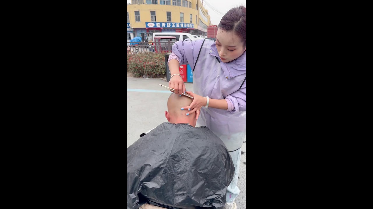Free Street Bald ✂️ 伝統剃刀で剃る快感 2026-03-14 15:05:22