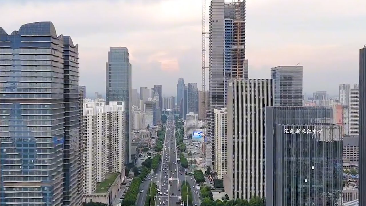 Xudong Street, Wuhan, Hubei, China - The Road of 27 Years of Changes中国湖北武汉徐东大街-27年变迁之路