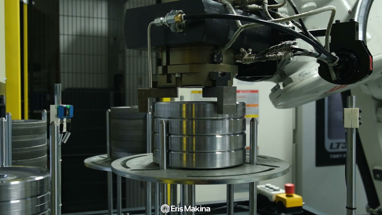 RINGLOADER Machine Tending System @OKUMA LT3000EX Lathe