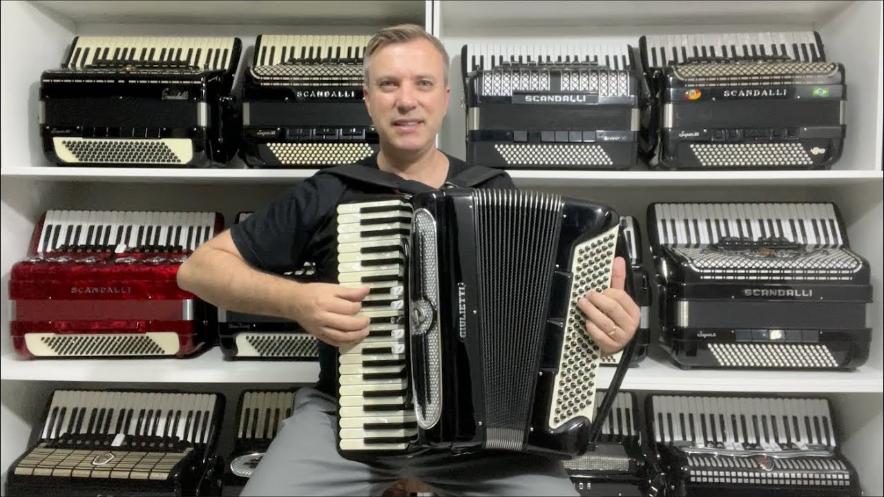 Acordeon Giulietti M52 - Terça Violin - 5/2 Registros - 8.9 kg - 44,5 cm - Jeferson Oliveira