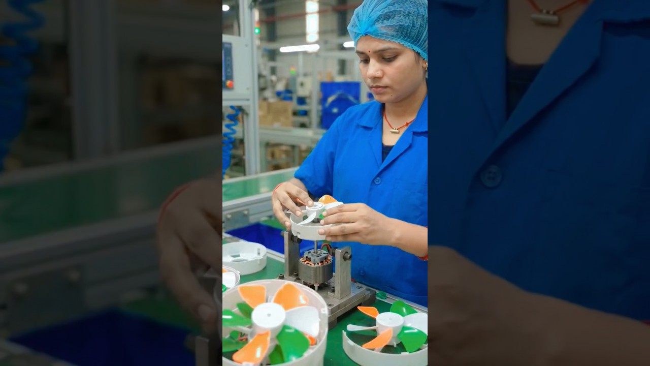 Dekho Factory Main Tricolour Fans Kaise Bante Hain #india #fans #indiafirst #shorts #ytshorts #yt
