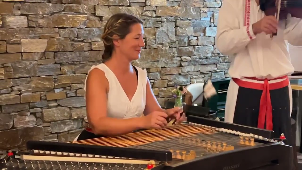 Cimbálová muzika Slanina - Circus Renz cimbál sólo