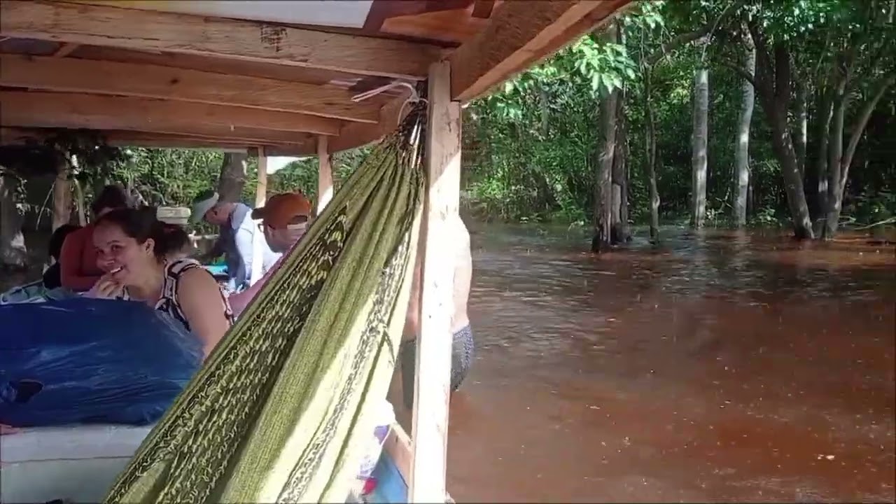 PASSEIO FAMILIAR NO AMAZONAS.