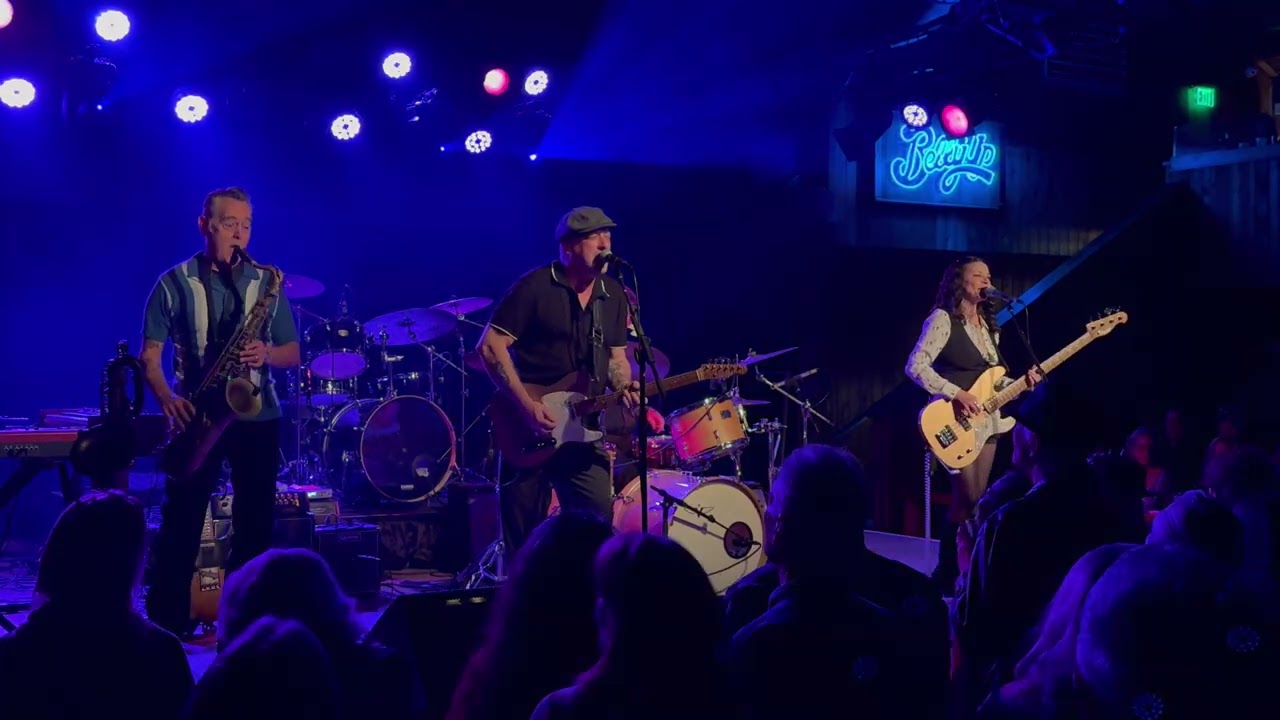 Black Market III @ Belly Up Tavern, 1/10/26 “Trouble With My Lover”