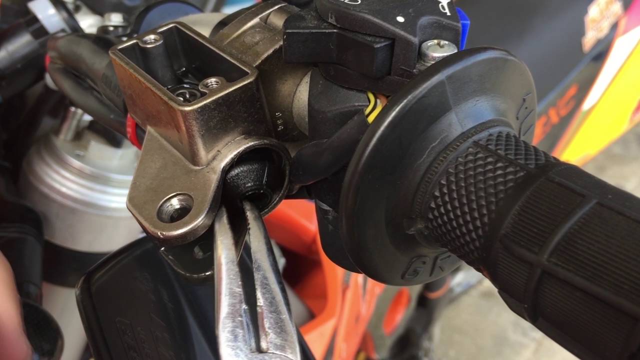 KTM 525 exc 2006 - master cilynder replacement (9MM)