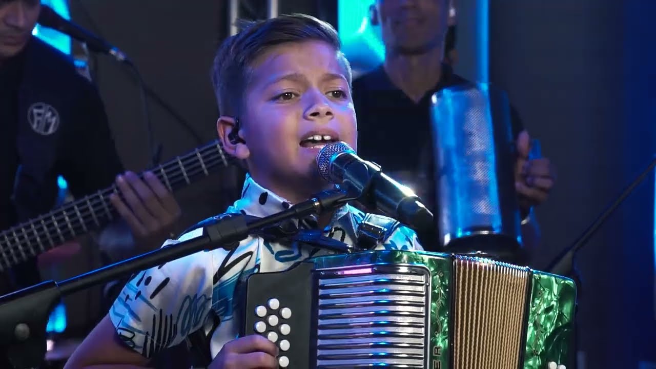 No Intentes - Sebastian Parejo Video Oficial #10años #album