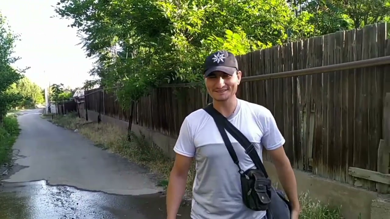 По родным улицам города