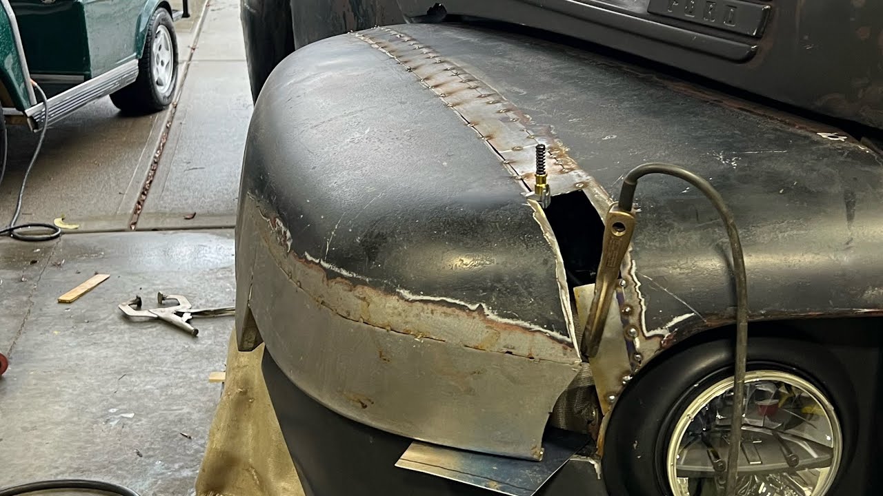 Widening Ford F1 fenders