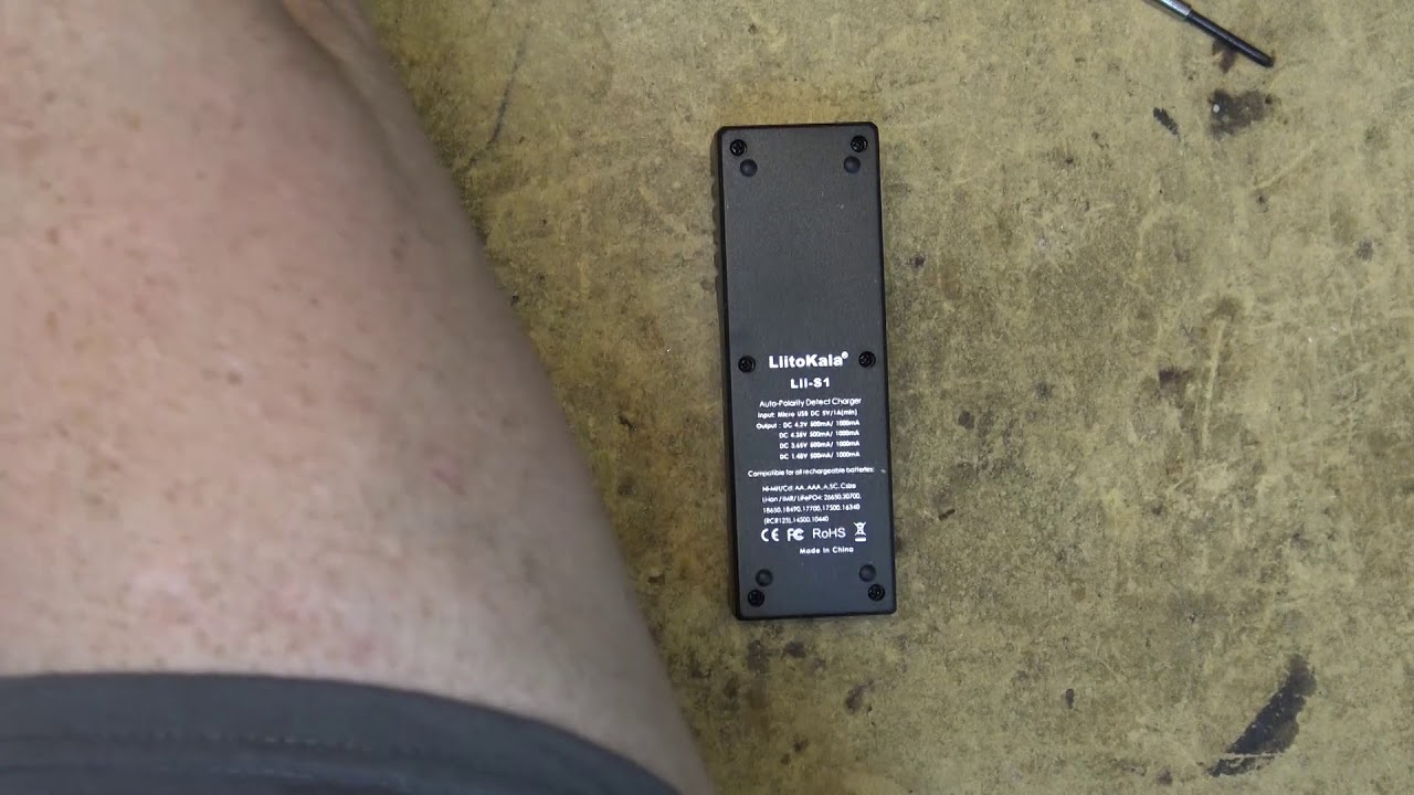 LiitoKala Single cell battery charger