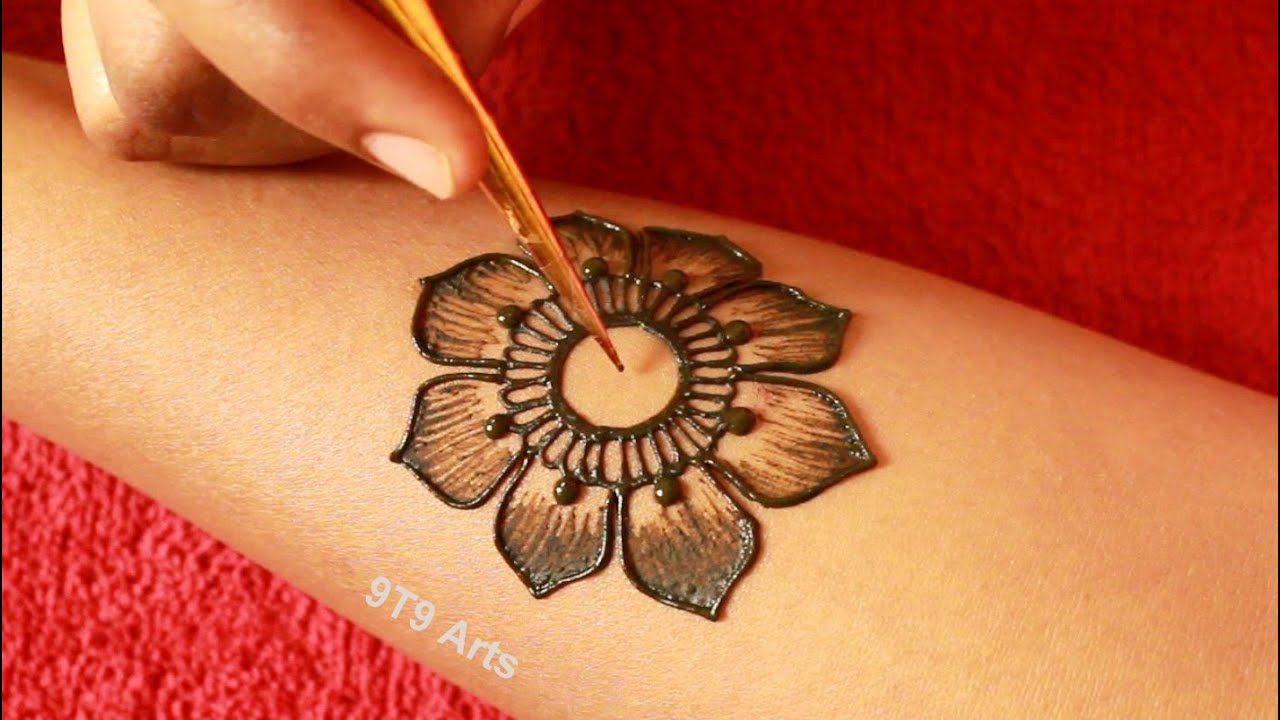 Beautiful Arabic Mehndi Design 2020||Easy Arebic Mehndi design for Back Hand||Simple Mehndi Designs