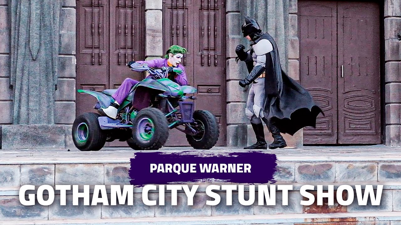 🦇 GOTHAM CITY STUNT SHOW 🦇 | PARQUE WARNER 2023