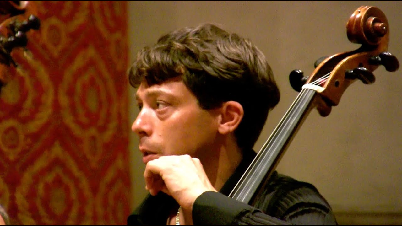 A. Vivaldi cello concert in G minor RV416 D. Amadio -  Interpreti Veneziani  (cello A.Vinaccia 1813)