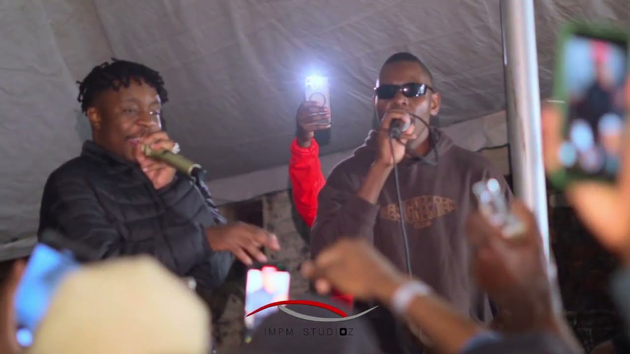 Holy Ten & MrCandy performing KILOMANJARO in DURBAN