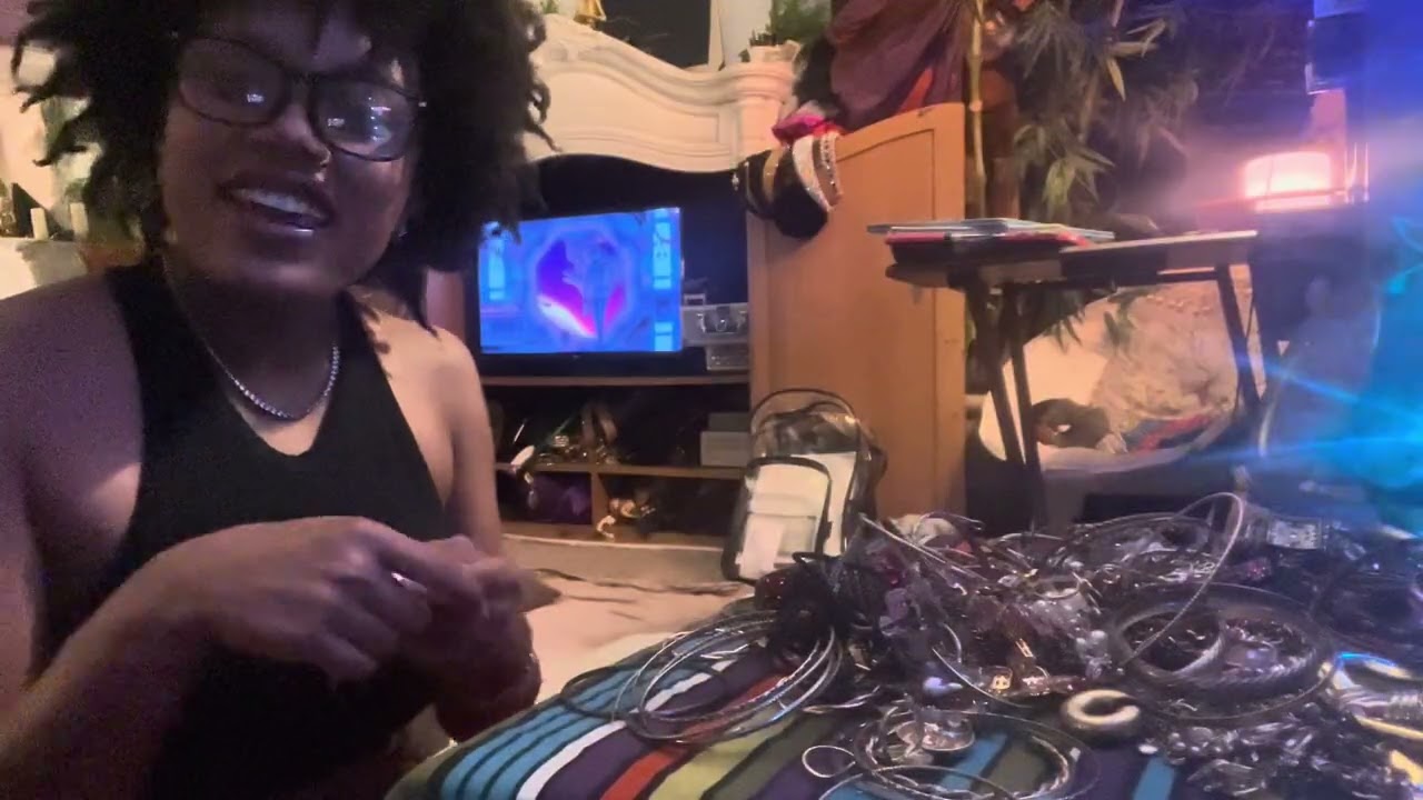 ASMR: Jewelry Organizing 