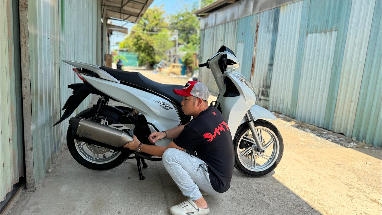 Đi mua SH300i cho khách và cái kết bất ngờ