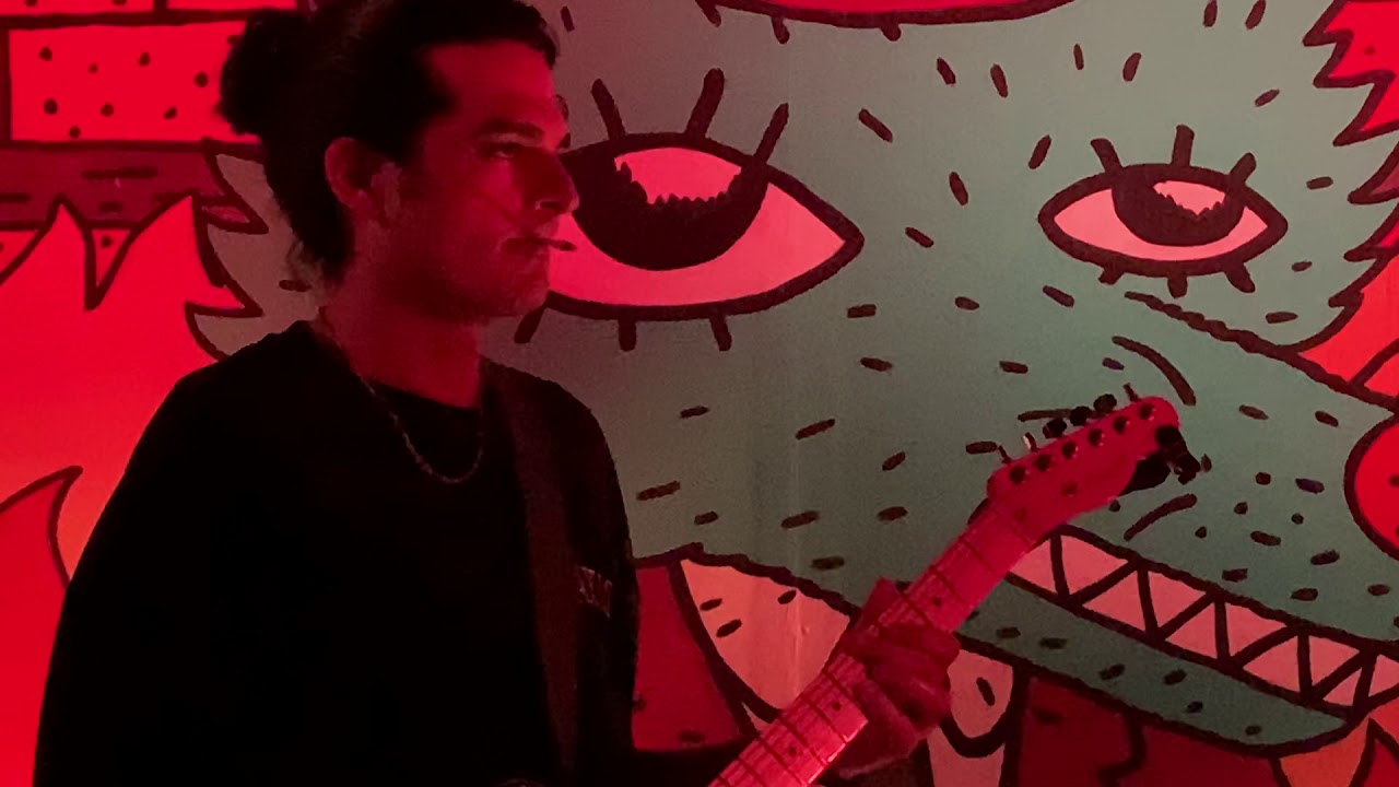 Mi Amigo Invencible - Maquina del Tiempo (feat. Cocó) (vivo en Willys Bar, Mendoza 15/1/20)