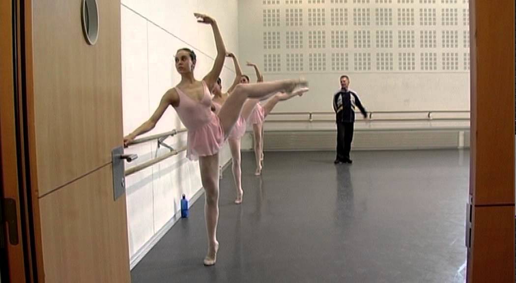 10è Aniversari - Trailer documental Institut del Teatre (dansa)
