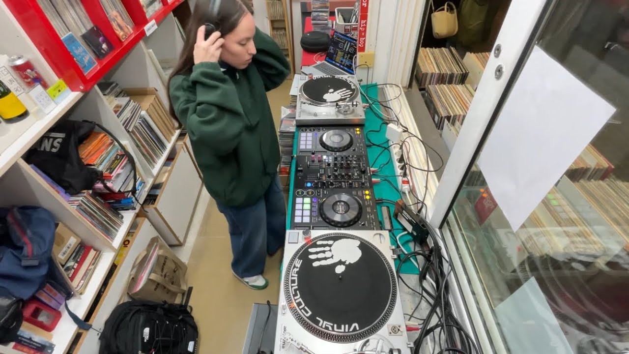 Tortillas con Quesillo @ Radio Galaxia Barcelona x Riff Raff Discos Record Store Day BF DJ Set 