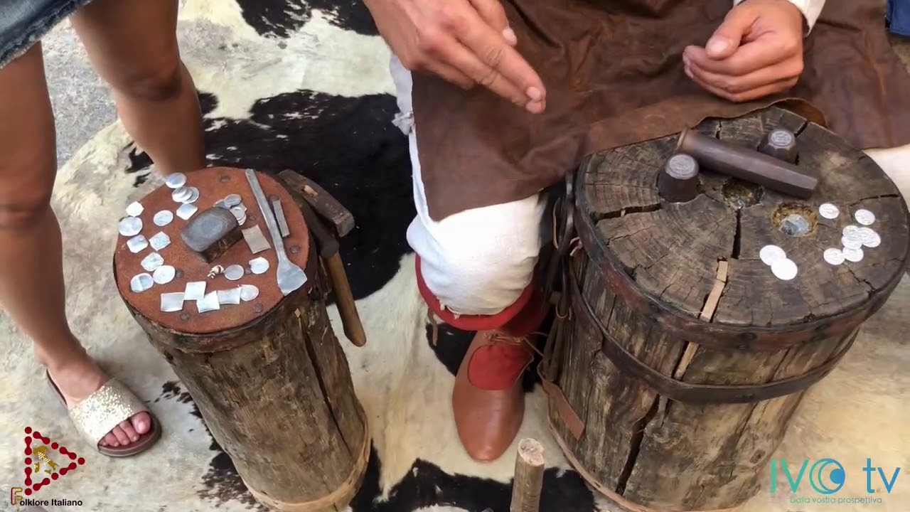 Festa Medievale di Monteriggioni, come si creavano le monete antiche