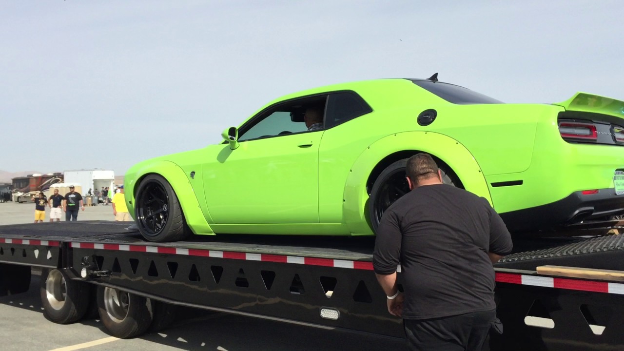 Liberty Walk Hellcat cold start