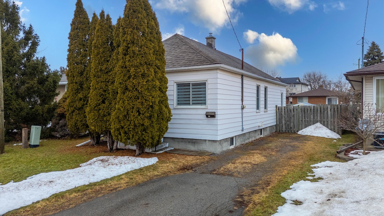 26 Kent St., St. Catharines | Ank Kundi