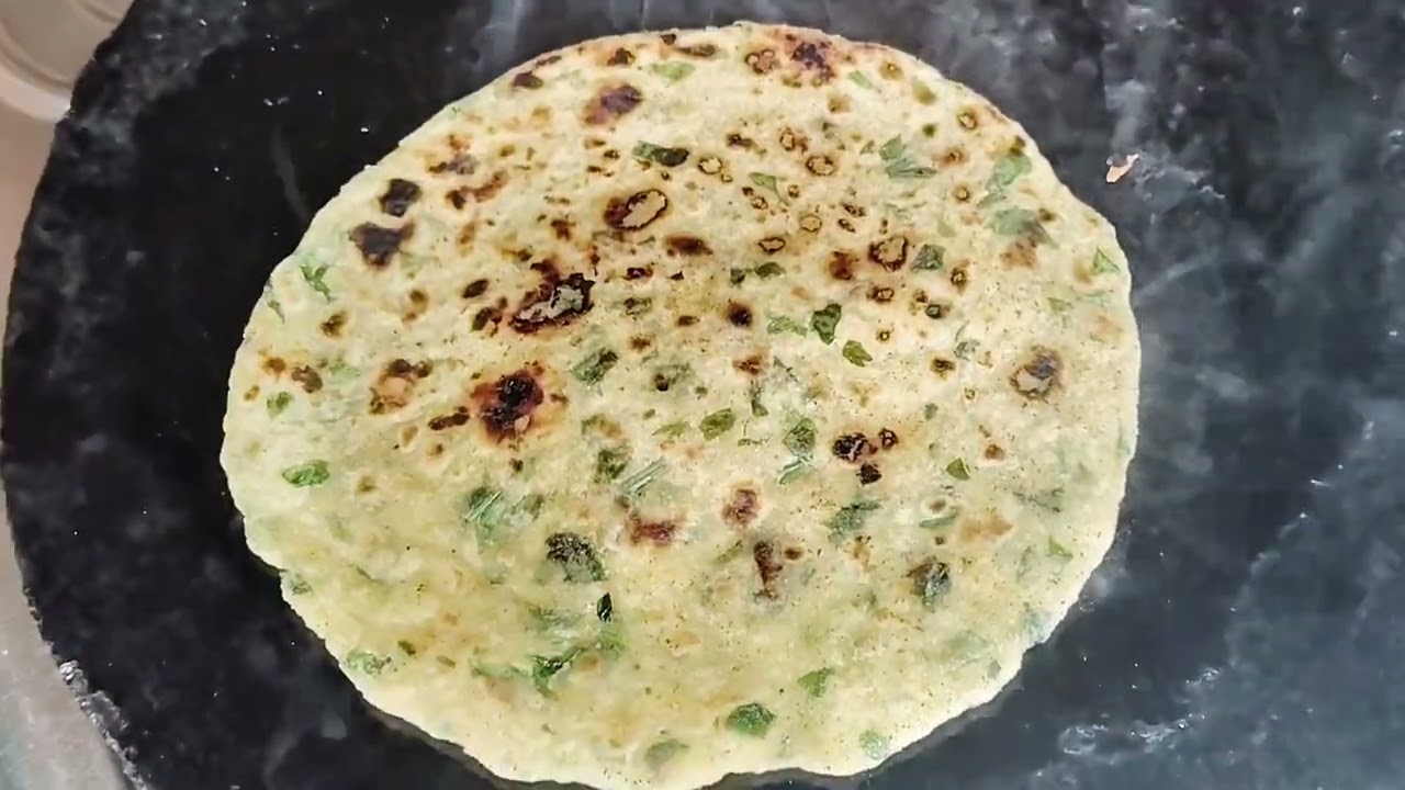 Jhatpat banne wala 10 minut mein palak paratha #new #recipe🥰😍👌👍
