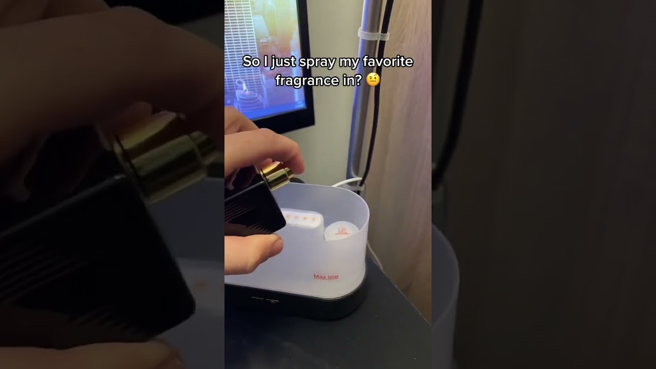 Amazing humidifier that hydrates your skin, makes your room smell amazing and looks cool!