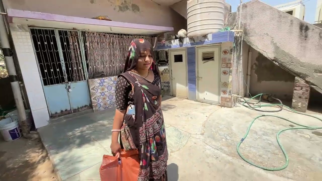 Dusri baar market main sareeo ka Stock lane gaye🤩 | ​⁠@SehwagRiddhiVlog