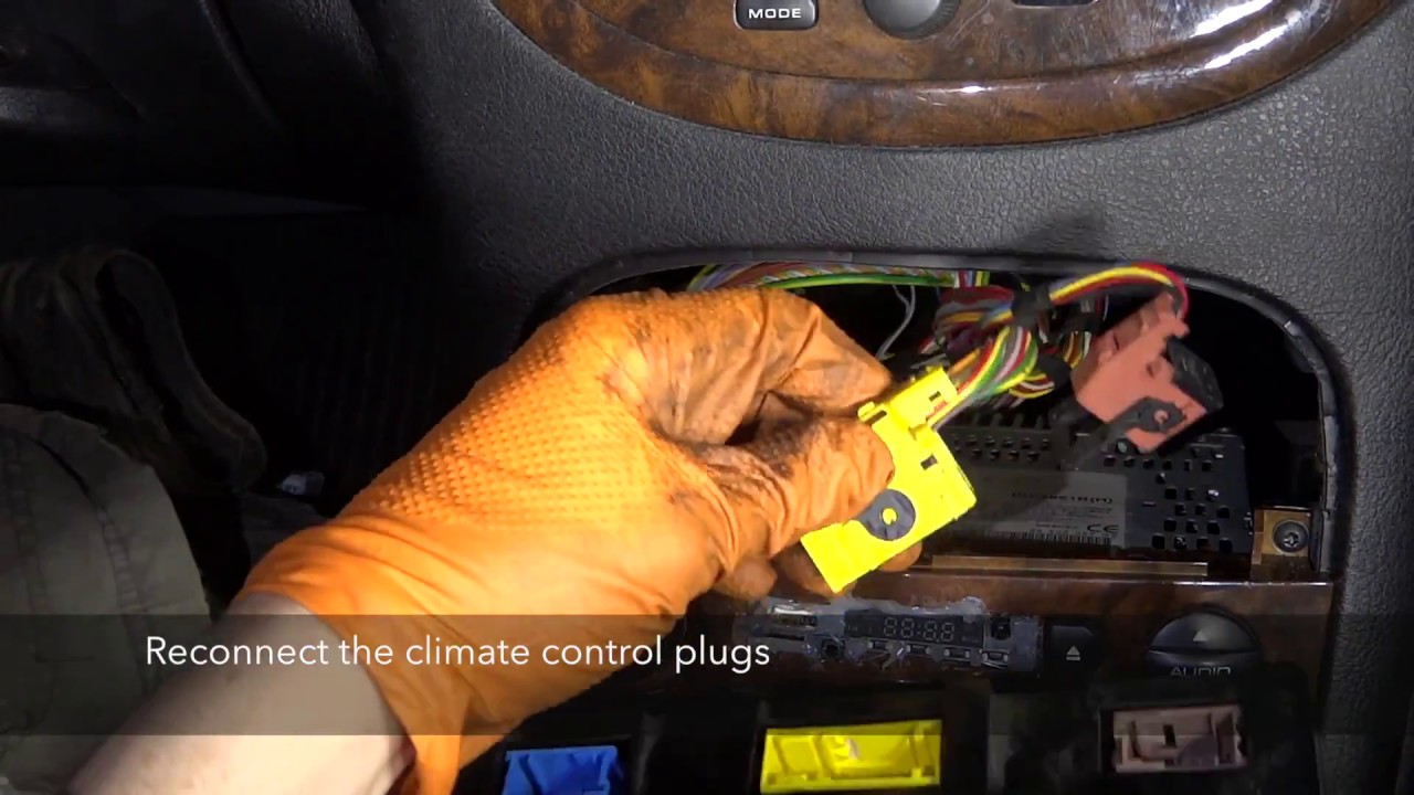 Peugeot 607 Climate Control Removal