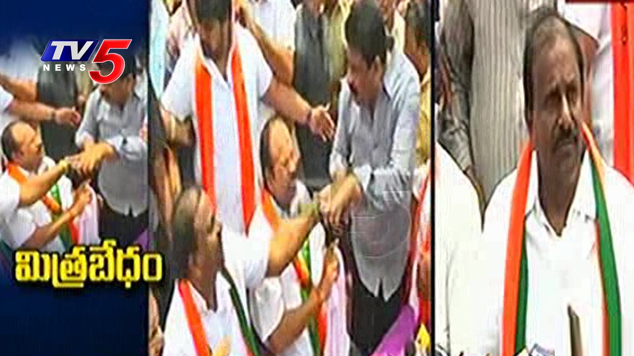 TDP Vs BJP | Demolition of Temples in Vijayawada | TV5 News