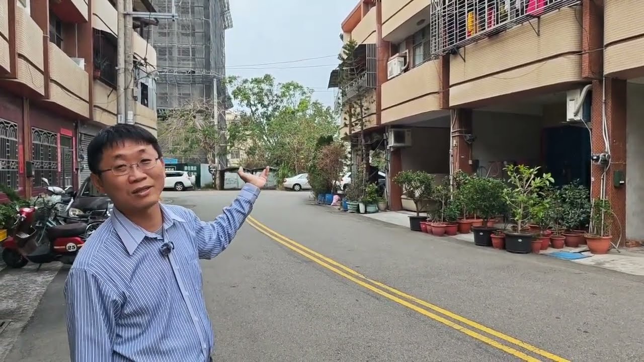 868萬買台中清水市中心臨10米活路中華路中山路商圈門口停車住四22地坪傳統格局3樓透天店面0989905453/0902319088