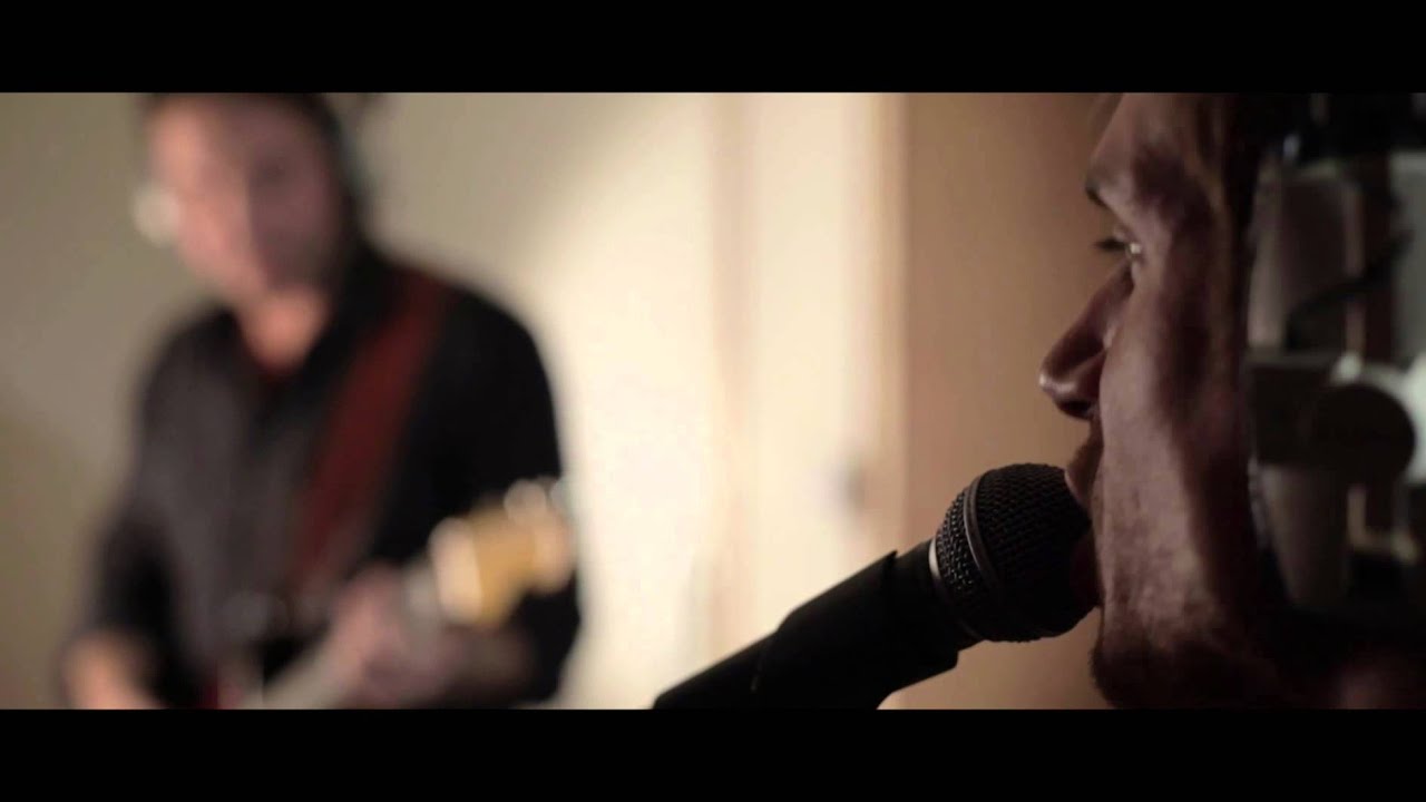 Hussy band Cover, Drive By, Train