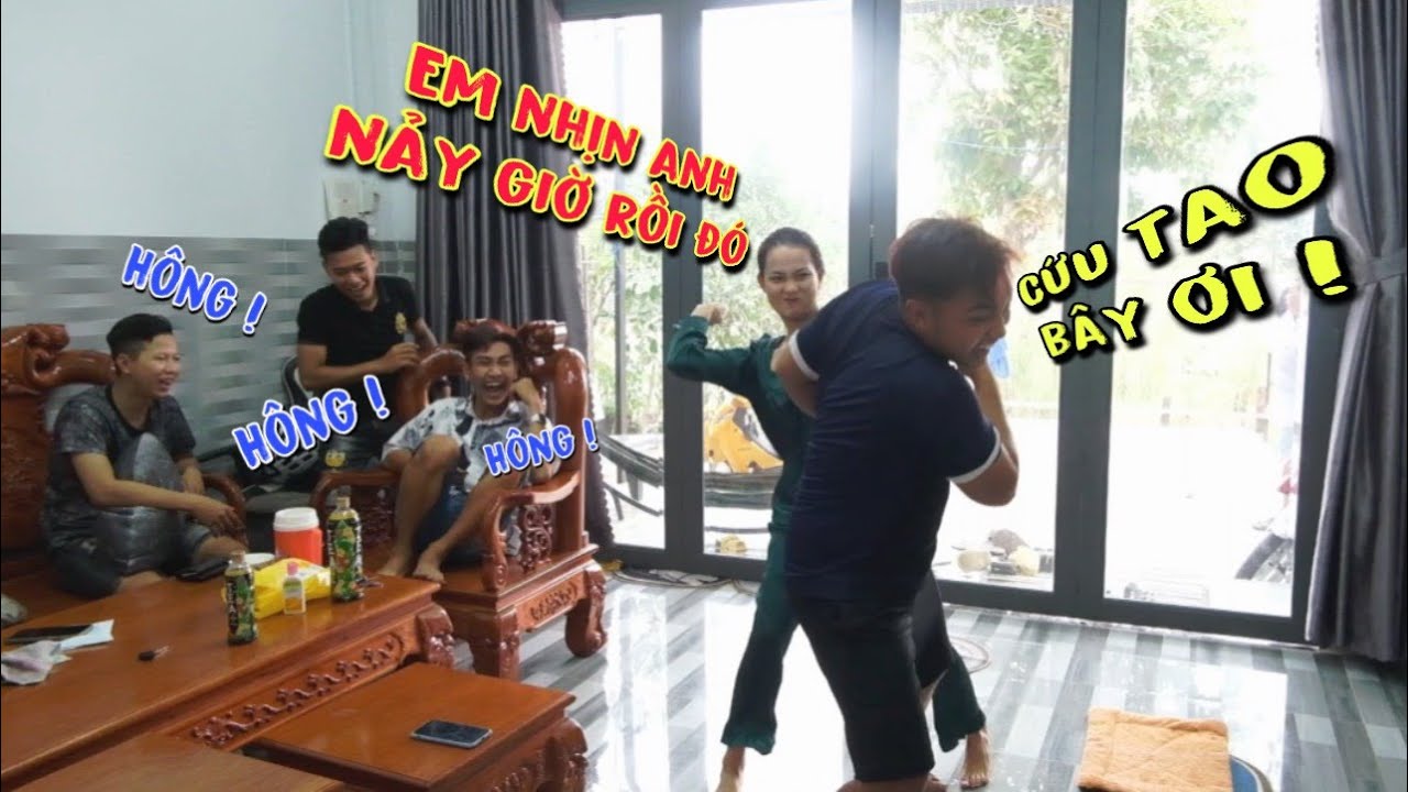 TNB - Nhã Te Tua Bầm Dập Vì Nghe Lời Lũ Bạn Đi Chọc Nóc Nhà Và Cái Kết....