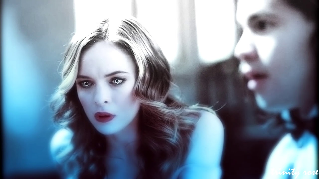 Caitlin Snow | Killer Frost - Rise [the flash]