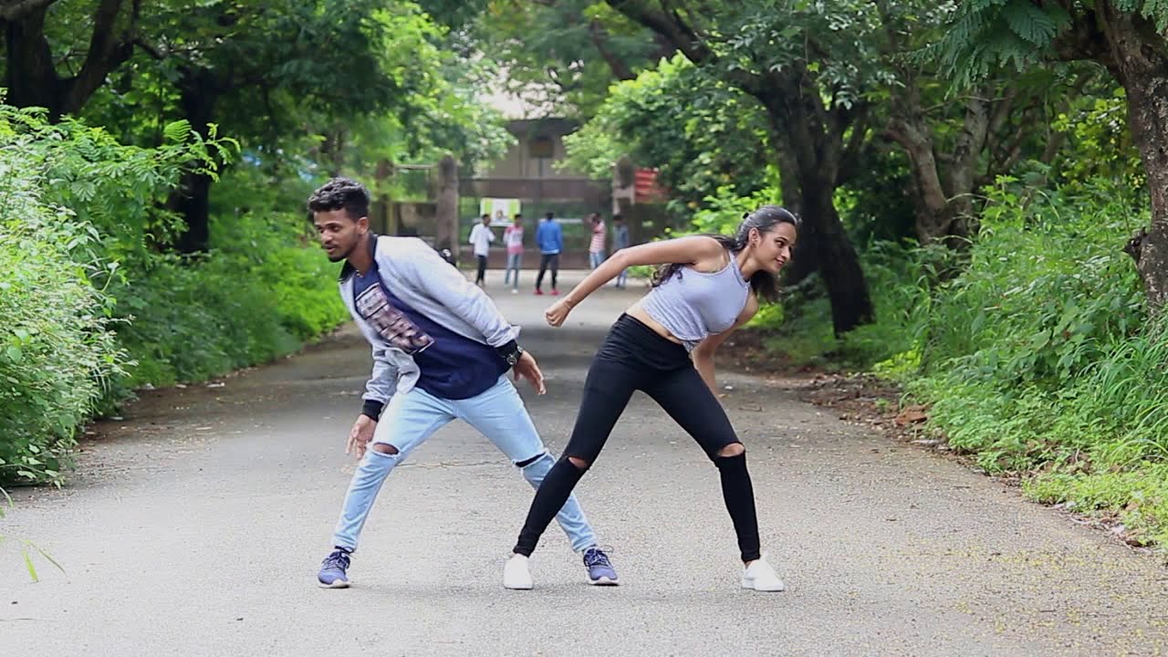 Main Tera Boyfriend Dance Choreography | Raabta |  Ft. Sushmila Poojary & Shivraj Acharya