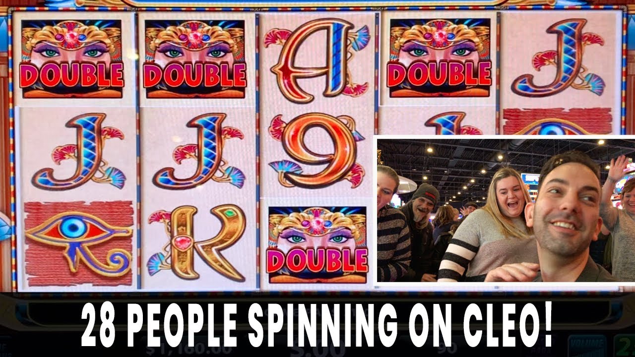 💸 28 PERSON GROUP PULL 😱$5600 on HIGH LIMIT CLEOPATRA 💵 at Ho-Chunk Gaming Madison #ad