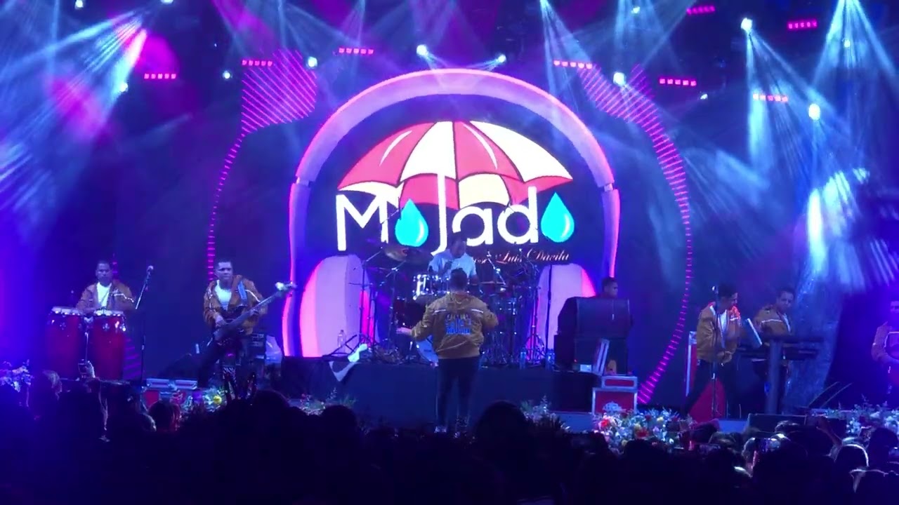 Me Estoy Enamorando - Grupo Mojado en Calnali Hidalgo