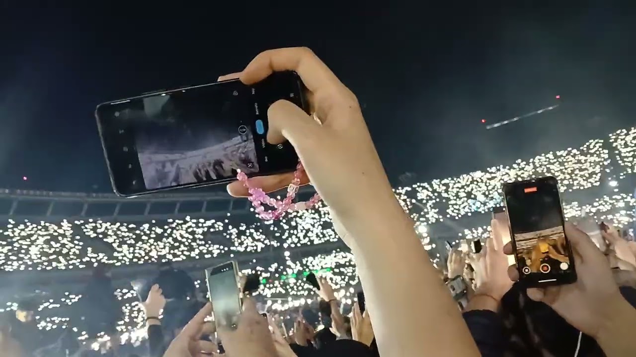 LOVE AGAIN & ANYTHING FOR LOVE & BE THE ONE - DUA LIPA AT RIVER PLATE (Radical Optimism Tour)
